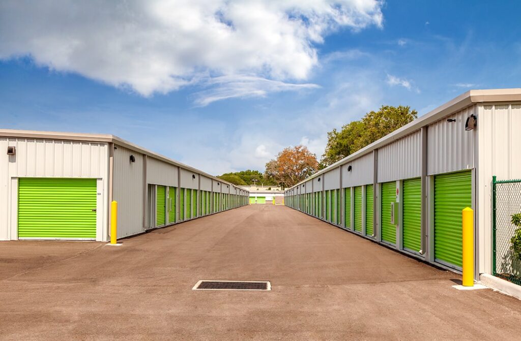 Extra Space Hackney DeAngelis Diamond